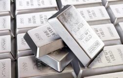 Gümüşte Rekor Sonrası Dalgalı Seyir ve Gelecek Beklentileri