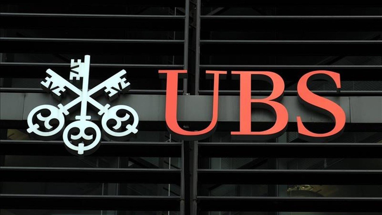 UBS, 2026 için altın fiyat tahminini 5 bin dolara yükseltti