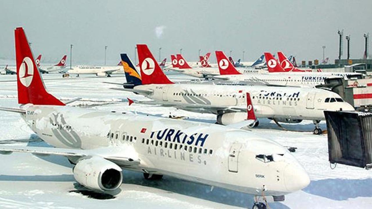 THY, Olumsuz Hava Koşulları Nedeniyle 61 Uçuşunu İptal Etti