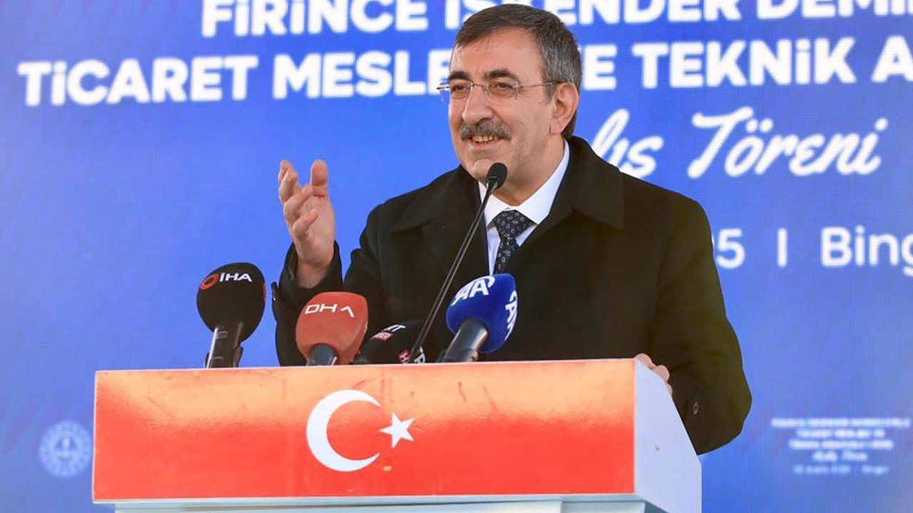 2025’te Türkiye’nin Turizm Geliri 64 Milyar Dolar Olacak