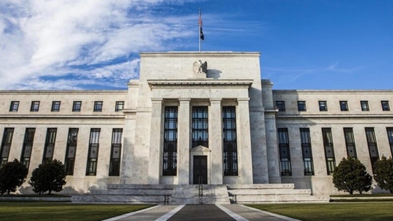 Fed Tutanakları: Faiz İndirimine Rağmen Duraklama Sinyalleri
