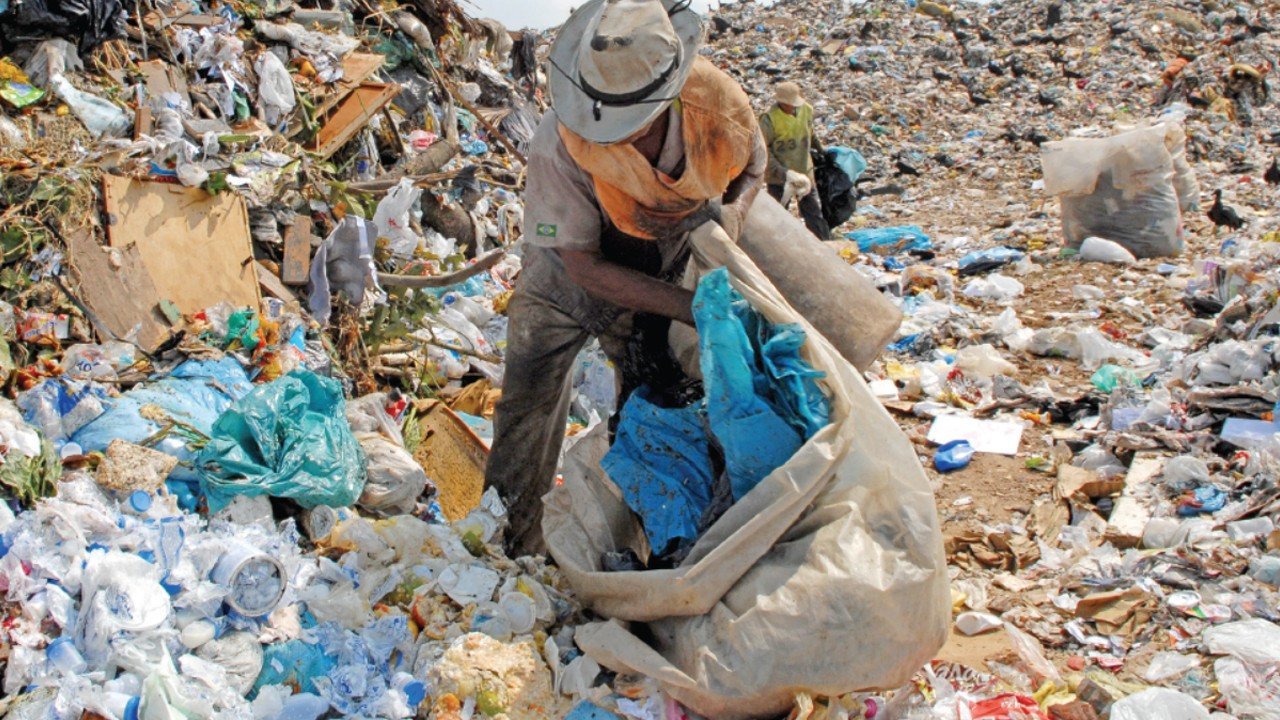 Plastik Kirliliği ve İklim Değişikliği Arasındaki İlişki