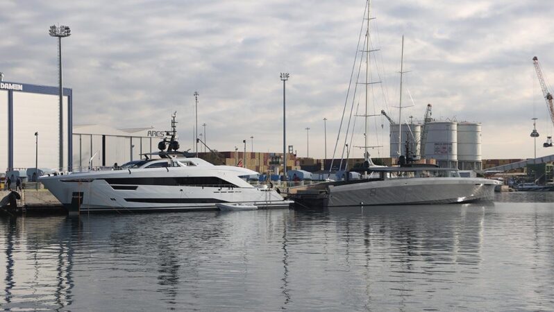 Antalya’da Bu Yıl 60 Metrelik Lüks Yatlar Denize İndirildi