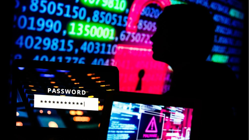 Fransa’nın Posta ve Bankacılık Hizmetlerine DDoS Saldırısı