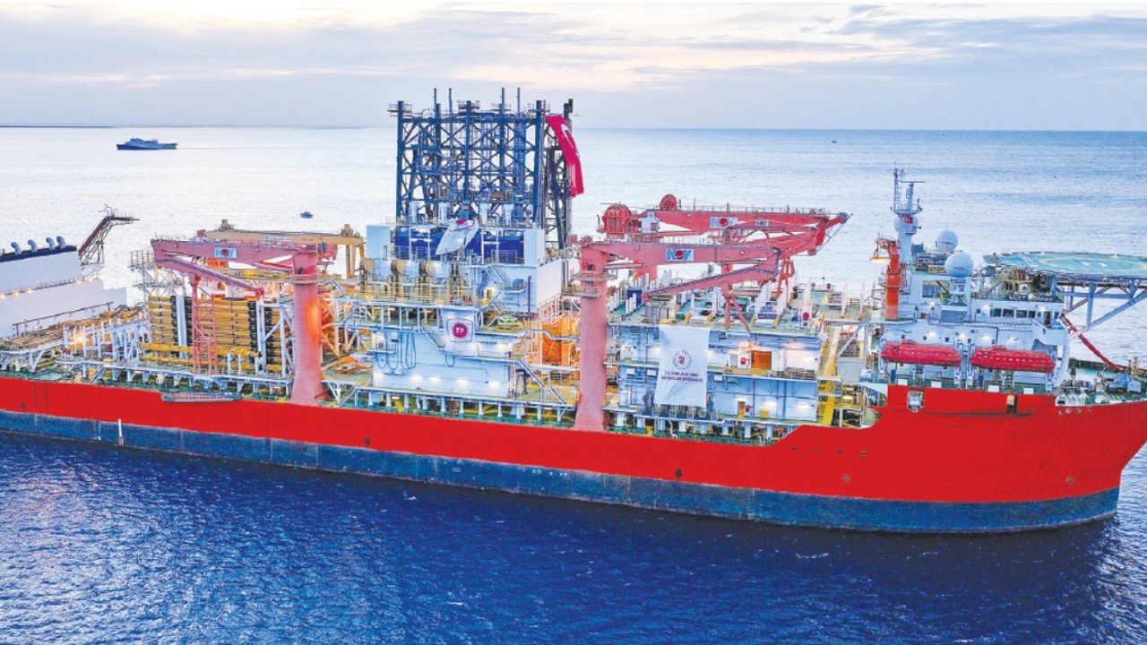 Yıldırım ve Çağrı Bey gemileri enerji keşiflerine hazır