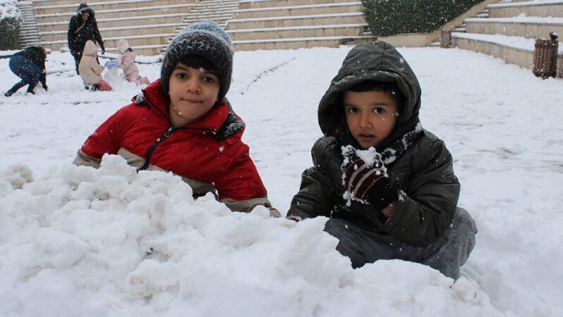 Kocaeli’de Kar Yağışı Nedeniyle Okullar Tatil Edildi