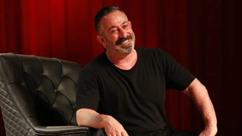 Cem Yılmaz’ın Kadın Yaşı Üzerine Yorumlarına Tepkiler Yağıyor