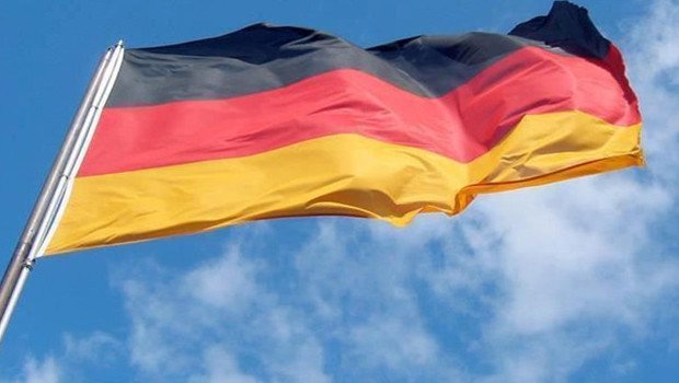 Almanya’da Dijital Araç Ruhsatı Dönemi Başlıyor