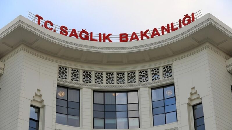 Sağlık Bakanlığı 26 bin 673 personel alımı başvuru tarihleri açıklandı