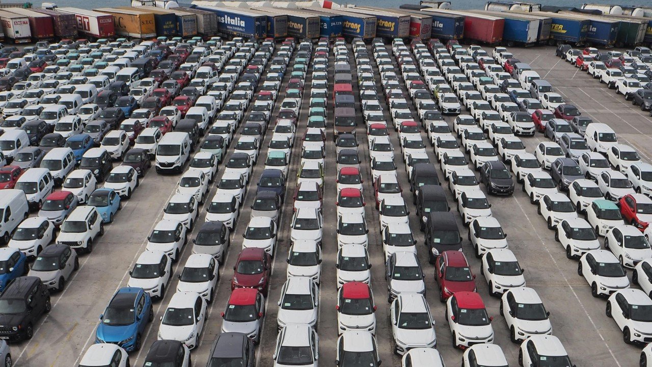 ABD otomotiv pazarı 2025’i zorluklara rağmen büyümeyle kapattı