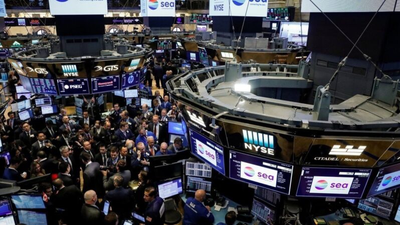 New York Borsası Enerji Hisseleriyle Yükselişle Açıldı