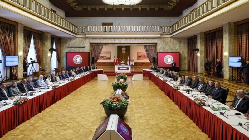 Meclis’te Terörsüz Türkiye Raporu Tamamlanacak