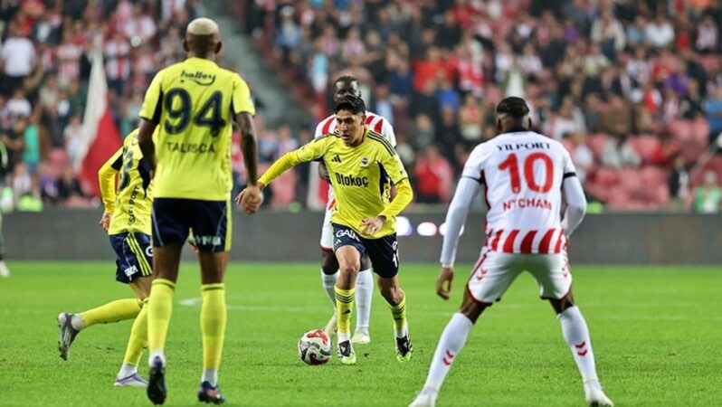 Fenerbahçe ve Samsunspor’un Süper Kupa Yarı Finalinde İlk 11’ler Açıkl