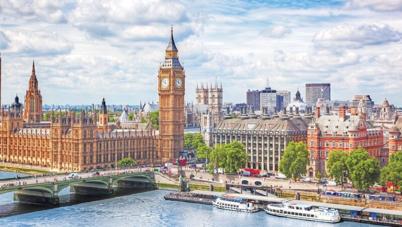 Türkiye-İngiltere Ticaret Hacmi 70 Milyar Dolar Hedefli