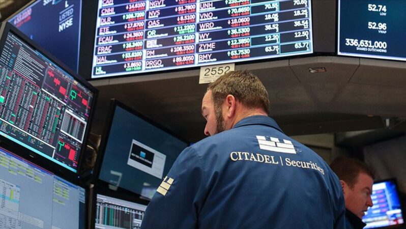 Küresel Piyasalarda Borsa Rekorları, Altın ve Gümüş Fiyatları Düşüşte