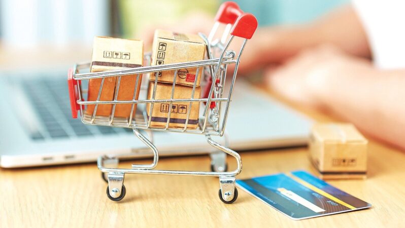 TİM ve DEİK, e-ticarette gümrük muafiyetinin kaldırılmasını destekliyo