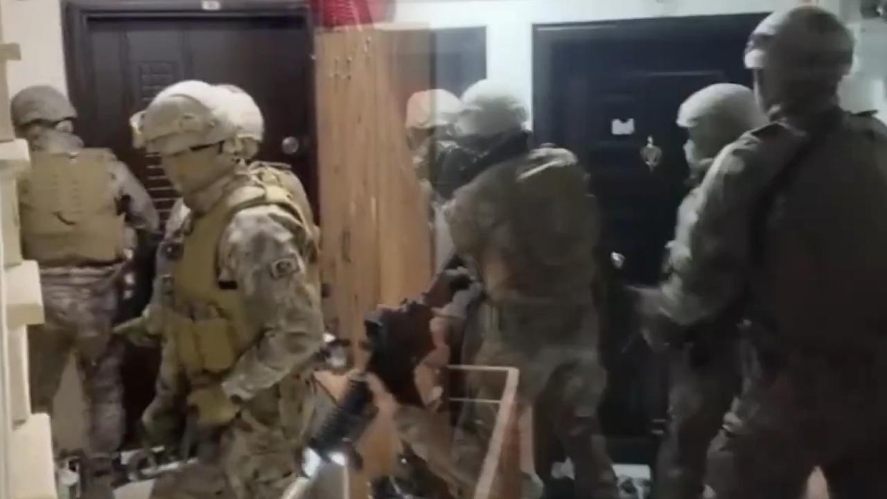 İstanbul Merkezli Suç Örgütüne Büyük Darbe: 96 Gözaltı