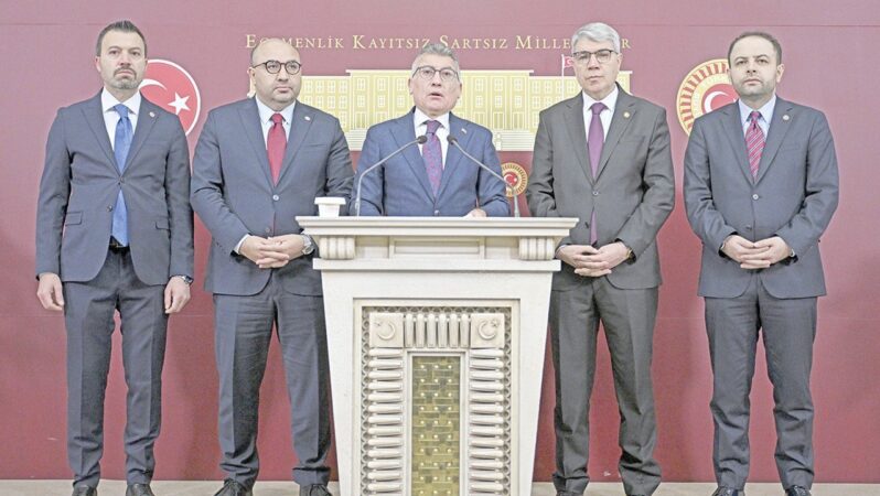 En Düşük Emekli Maaşı 20 Bin TL’ye Yükseliyor