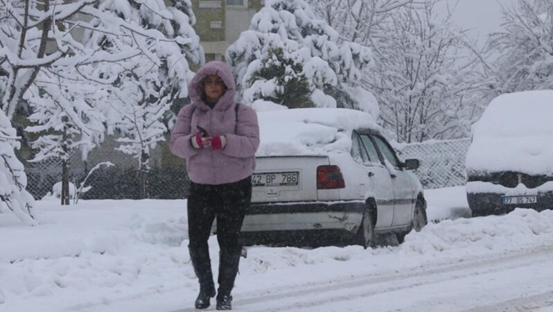 Yalova’da Olumsuz Hava Koşulları Nedeniyle Eğitime Ara Verildi