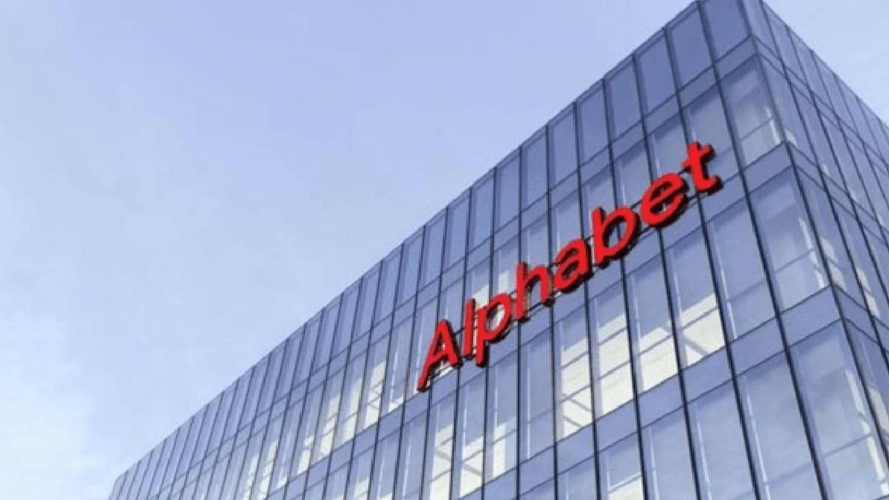 Alphabet’in piyasa değeri 4 trilyon doları geçti