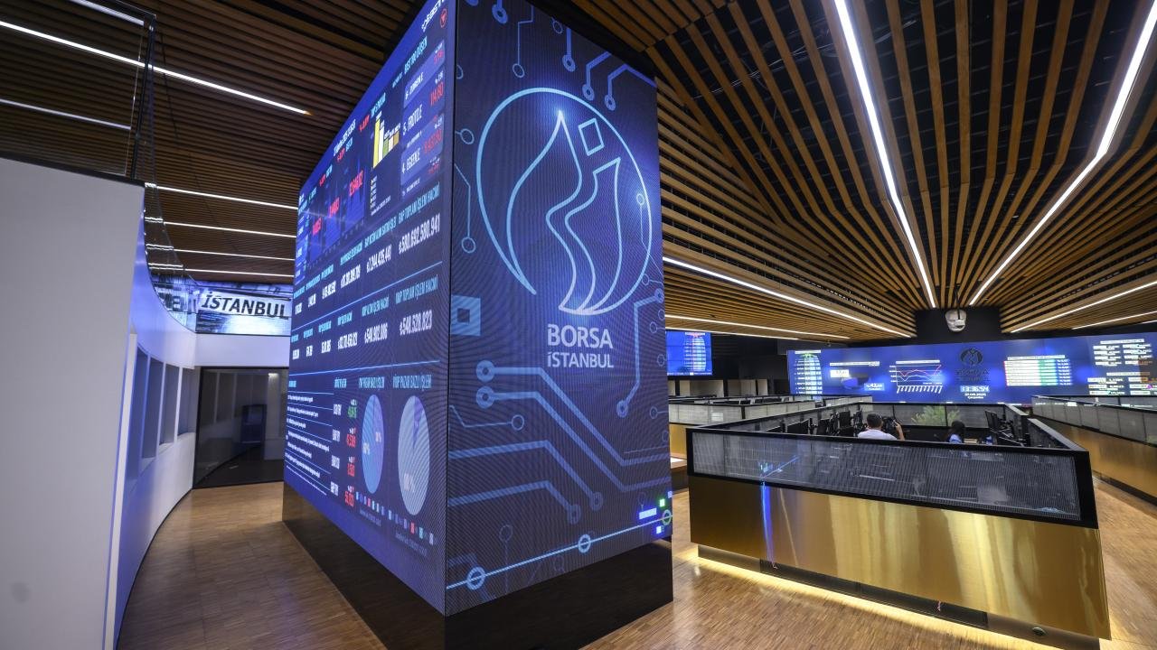 Borsa günü rekor seviyeden kapattı: BIST 100 yükseldi