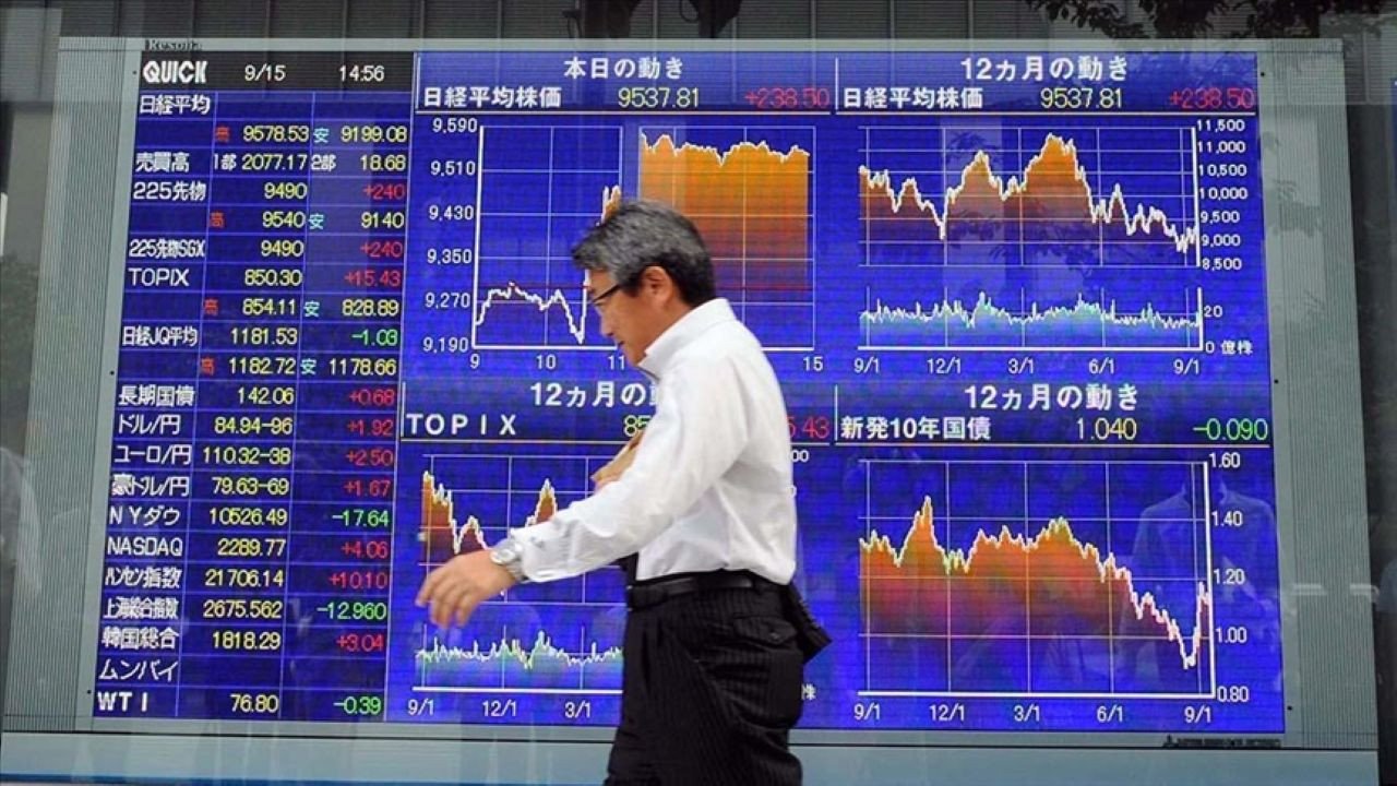 Japonya borsasında Nikkei 225 tarihi zirveye ulaştı