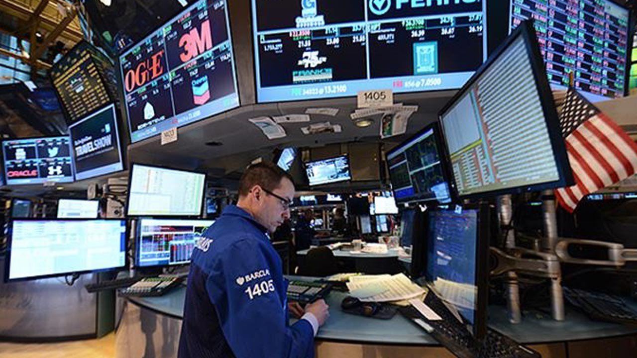 New York Borsası Enflasyon Verileriyle Yatay Seyirle Açıldı