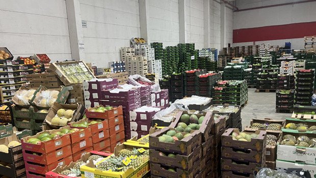 Köln Toptancı Hali Yeni Yerlerinde Hizmete Başladı