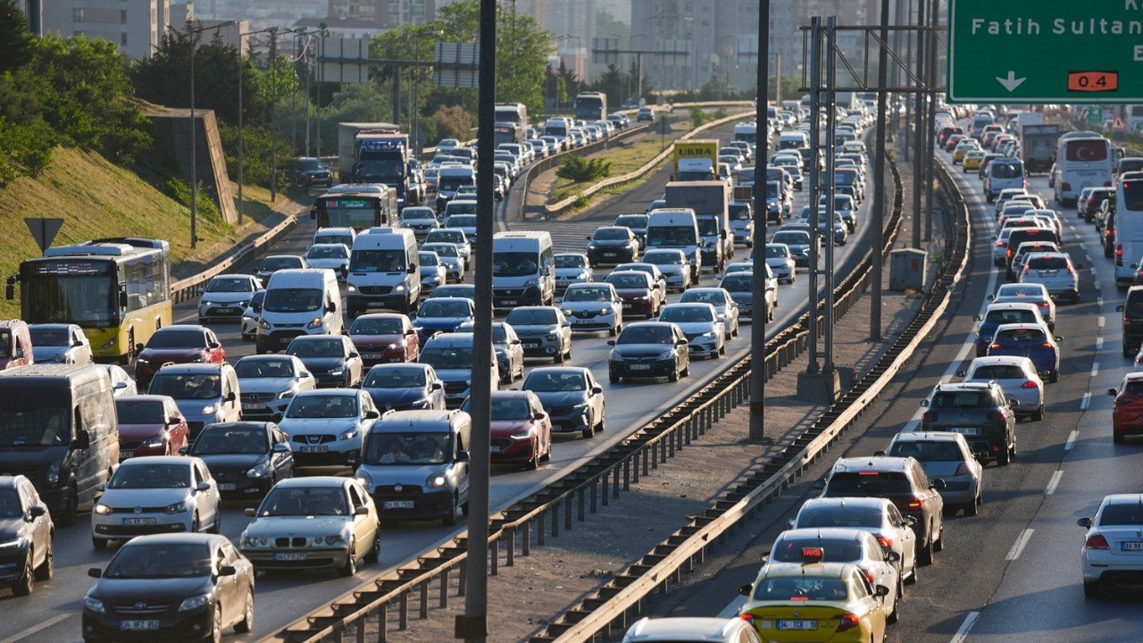 İstanbul’da trafik yoğunluğu yüzde 80’e ulaştı