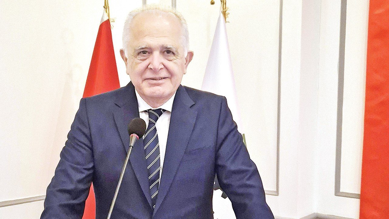 Beklentiler yükseliyor, yatırımda frene basılıyor