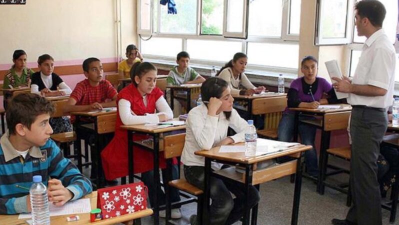 Bursluluk sınavı başvuruları ne zaman başlıyor? İOKBS kılavuzu ya