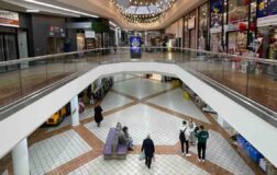 43 yıllık alışveriş merkezi tarih oluyor: Dev yapı yıkılıyor