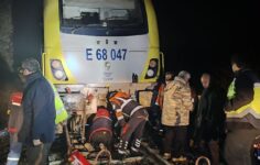 Balıkesir’de tren raydan çıktı