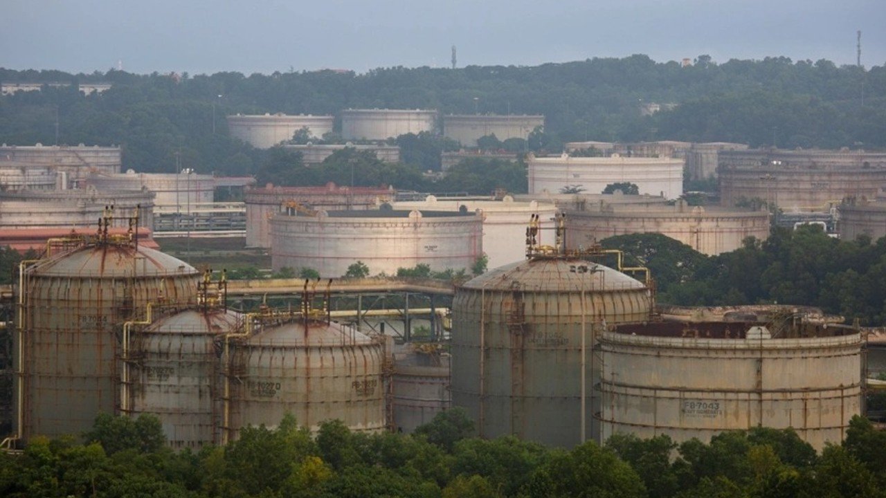 ABD baskısı sonrası Hindistan, Rus petrolüne yeni anlaşmaları ask