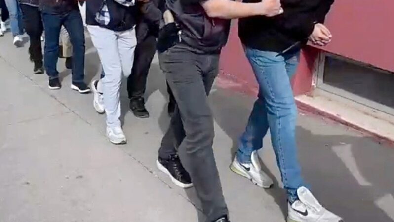 Borsada kâr vaadiyle dolandırıcılık: 40 şüpheli tutuklandı