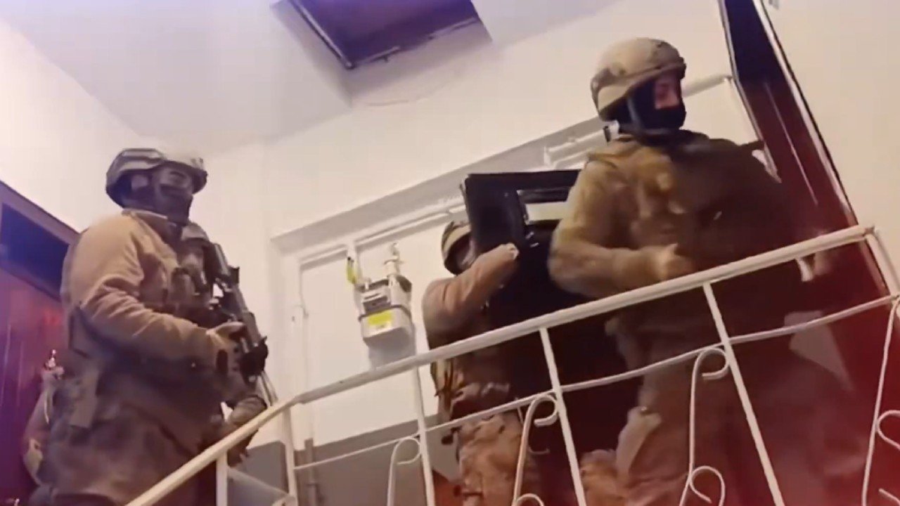 Sosyal medyadaki uyuşturucu ağı çökertildi: 305 kişi gözaltına al