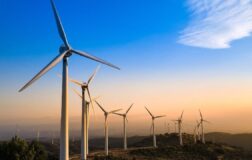 Rüzgâr enerjisinde tarihi zirve: Türkiye 15 bin 934 megavata ulaş