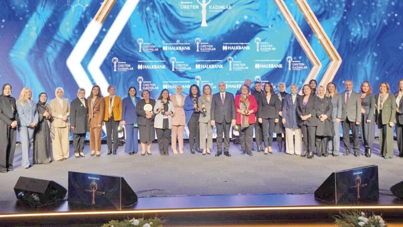 Bakan Göktaş: Kadın kooperatifleri ile girişimcilere destek