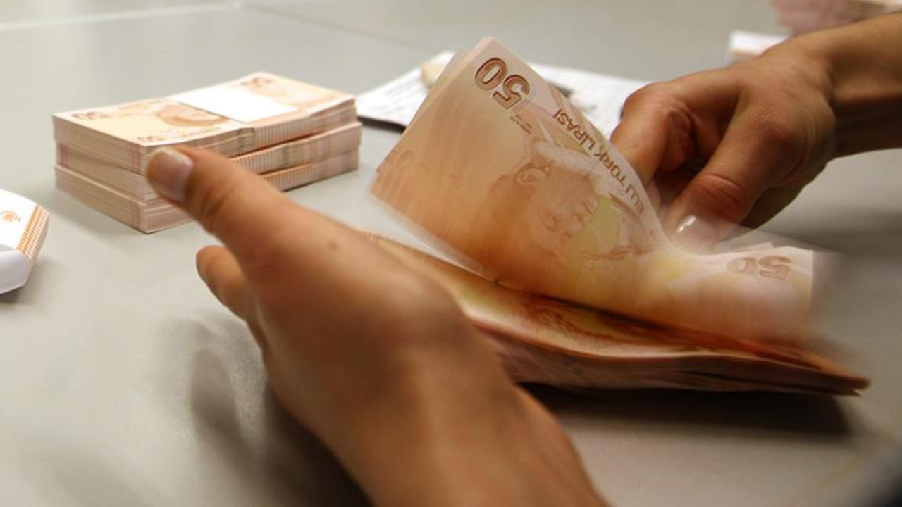 Emekli bayram ikramiyesi yükseltildi mi, ne kadar olacak? Bayram