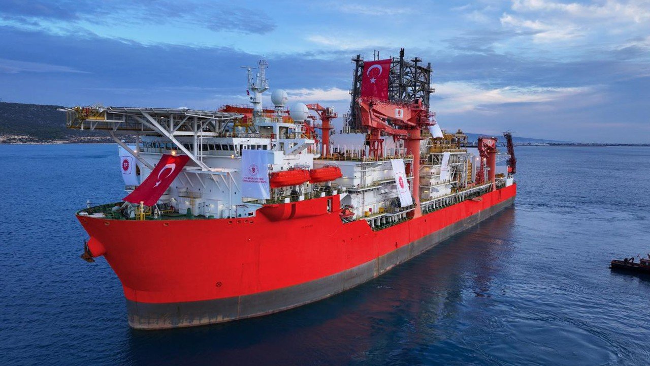 Bakan Bayraktar açıkladı: Çağrı Bey sondaj gemisi yarın Somali’ye