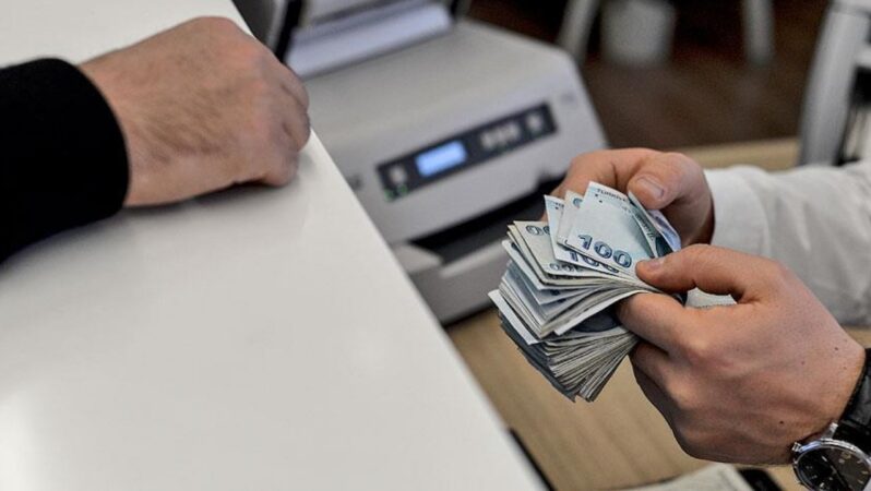 PTT’den emeklilere 14 bin liralık nakit destek