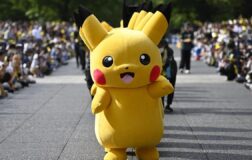 Pokemon kartına rekor bedel! 16,5 milyon dolara satıldı