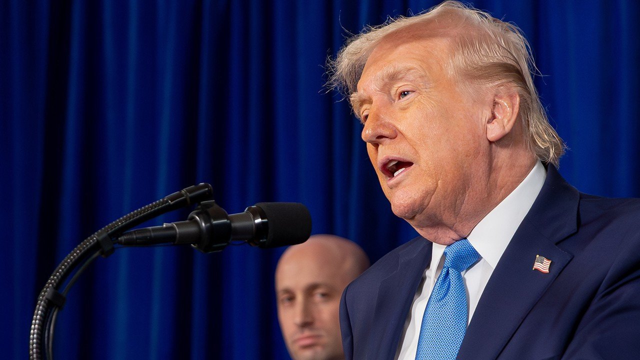 ABD Başkanı Trump’tan İran’a müzakerelerde “daha makul olma” çağr