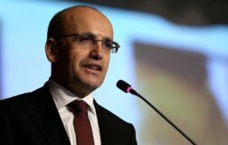 Kamu maaşlarına düzenleme sinyali! Bakan Şimşek: Ücret dengeleri