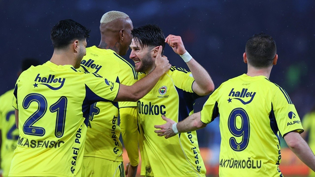 Fenerbahçe-Nottingham Forest maçının 11’leri belli oldu