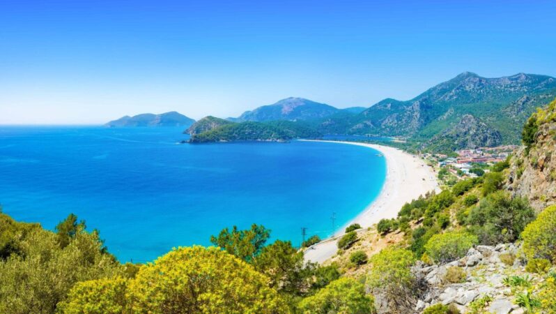 Yüzme için en ideal sahiller açıklandı: Listede Türkiye’den de bi