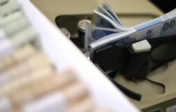 Bayram ikramiyesi ne zaman yatacak? Emekli bayram ikramiyesi ne k