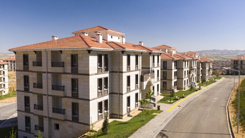 TOKİ’de kura süreci devam ediyor: Bu hafta 20 bin 996 konut için