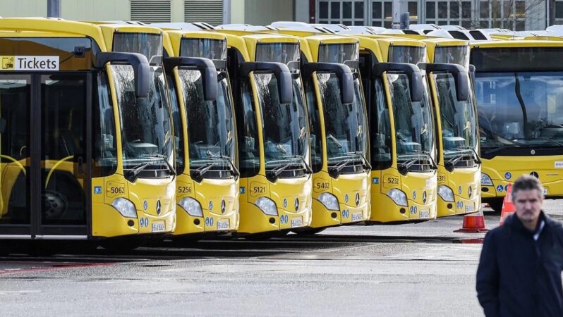 İşçiler grev kararı aldı: Toplu taşım 2 gün boyunca duracak