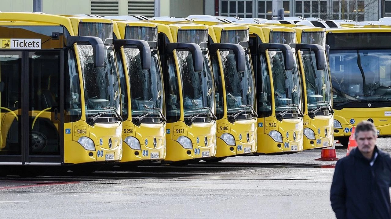 İşçiler grev kararı aldı: Toplu taşım 2 gün boyunca duracak